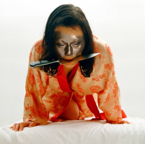 © Julie Rrap (2000)